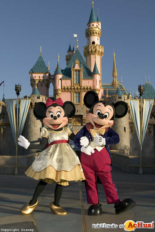 Imagen de Disneyland California  Mickey y Minnie en el 50 Aniversario
